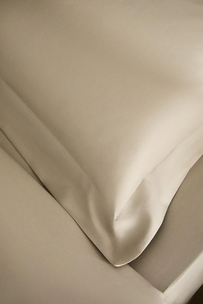 TAIE D’OREILLER SATIN ÉPAIS (300 FILS)