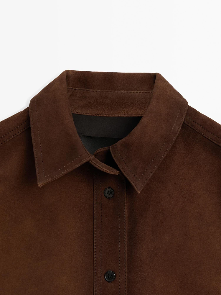 Chemisier cropped en cuir effet daim