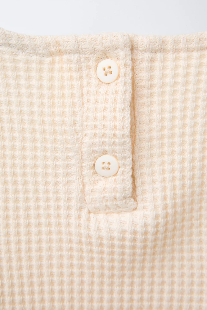 WAFFLE VEST