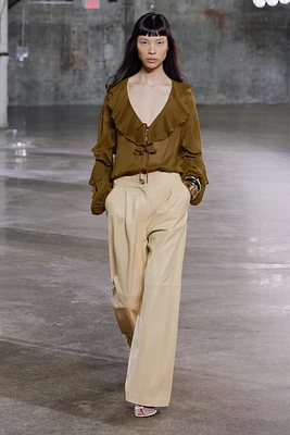 RUFFLED FLOWY BLOUSE