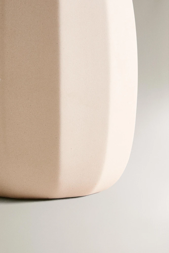VASE GRÈS LIGNES