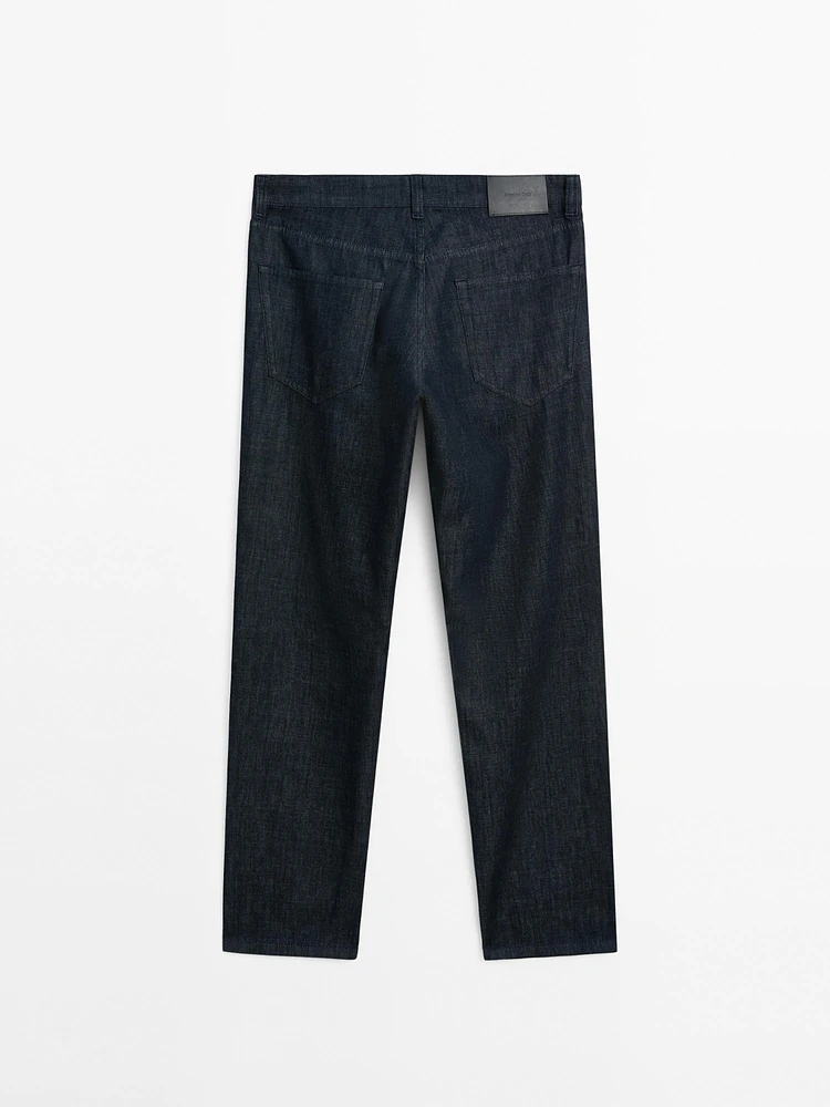 Jean tapered en coton mélangé