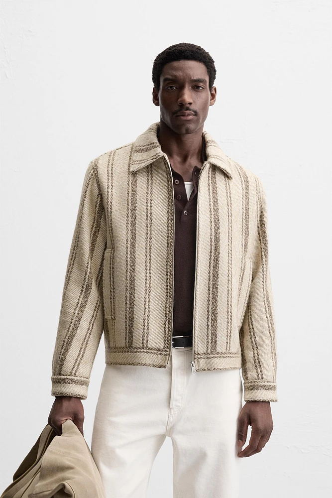BLOUSON STRUCTURÉ À RAYURES
