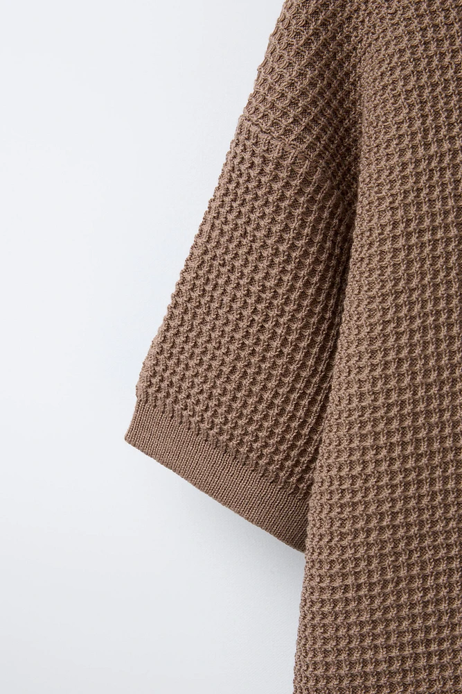 EMBROIDERED POCKET KNIT T-SHIRT