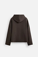 BOXY FIT HOODED SWEATSHIRT