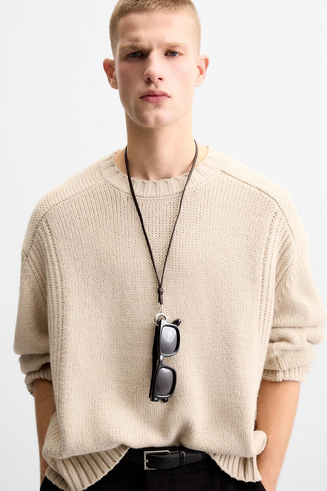 COMBINED TEXTURES SWEATER