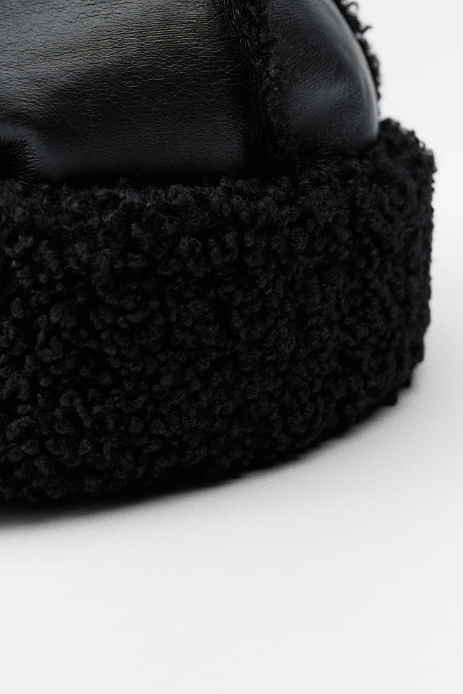 DOUBLE-FACED FLEECE LINED HAT