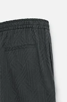 GEOMETRIC JACQUARD SHORTS