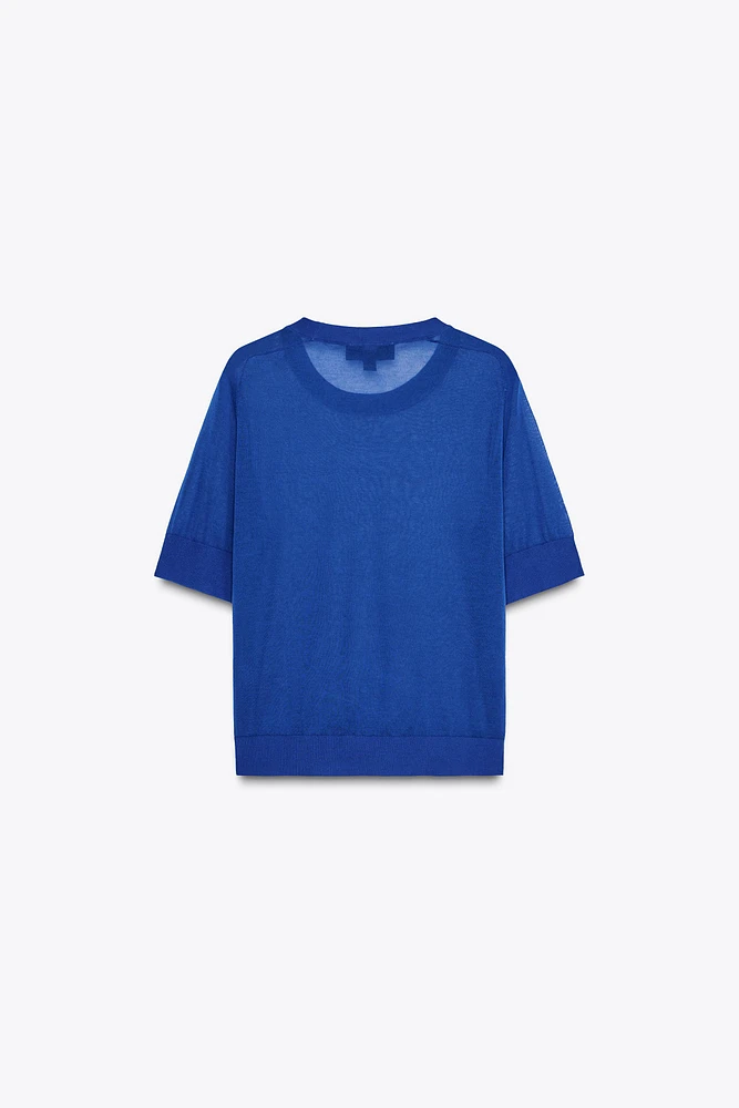 EXTRA-FINE KNIT TOP