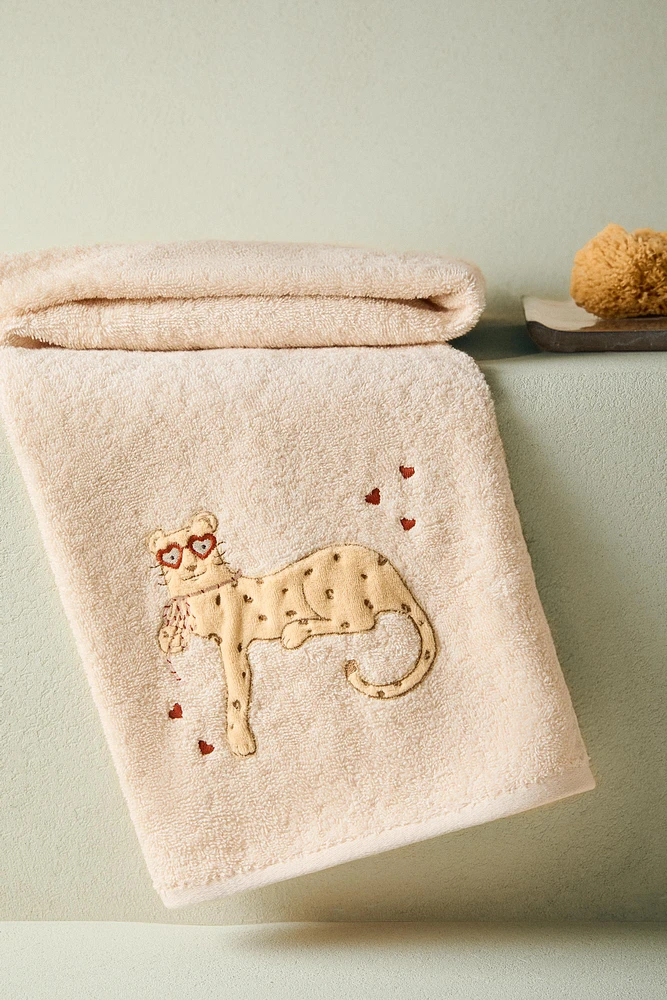 CHILDREN’S CHEETAH BATH TOWEL