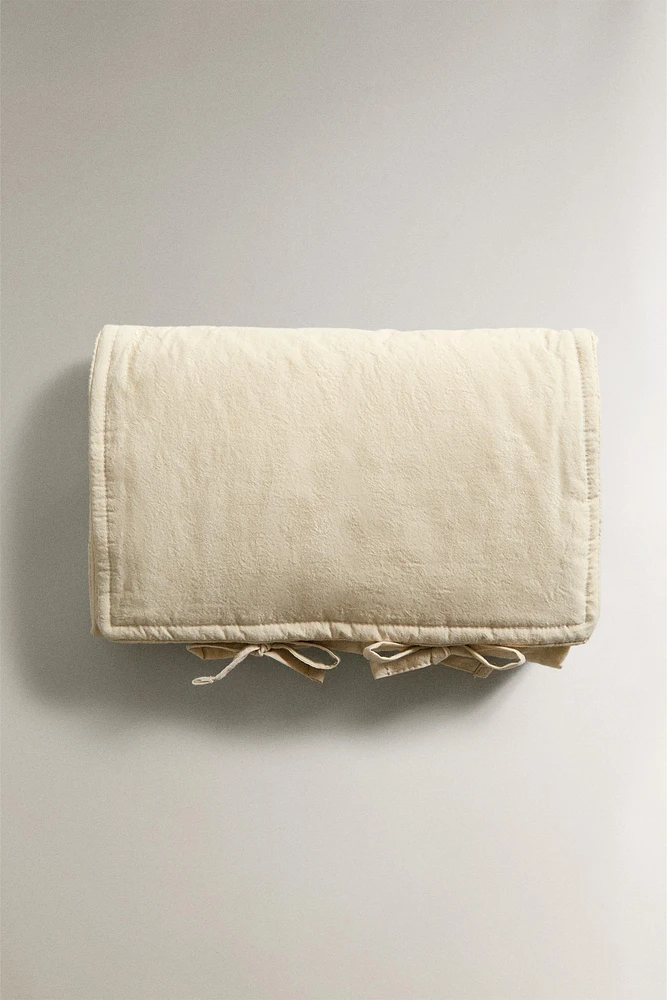 MATELAS À LANGER ENFANT FLEUR