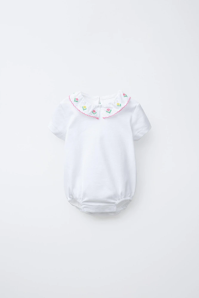 EMBROIDERED NECK BODYSUIT
