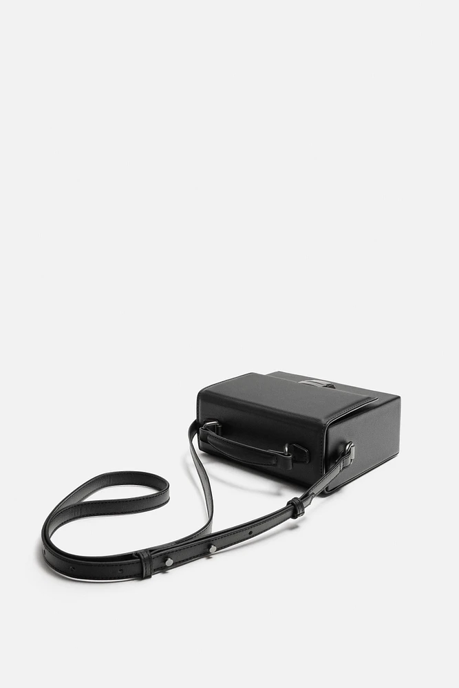 CROSSBODY BOX BAG