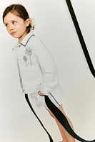 CONTRAST EMBROIDERY DENIM BERMUDA SHORTS