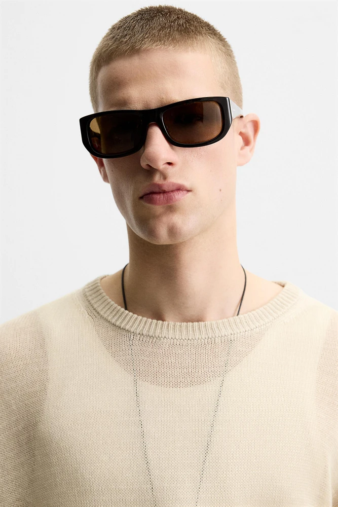 PULL RELAXED FIT SEMI-TRANSPARENT