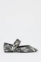 BALLERINES À BOUCLE AVEC IMPRIMÉ ANIMALIER