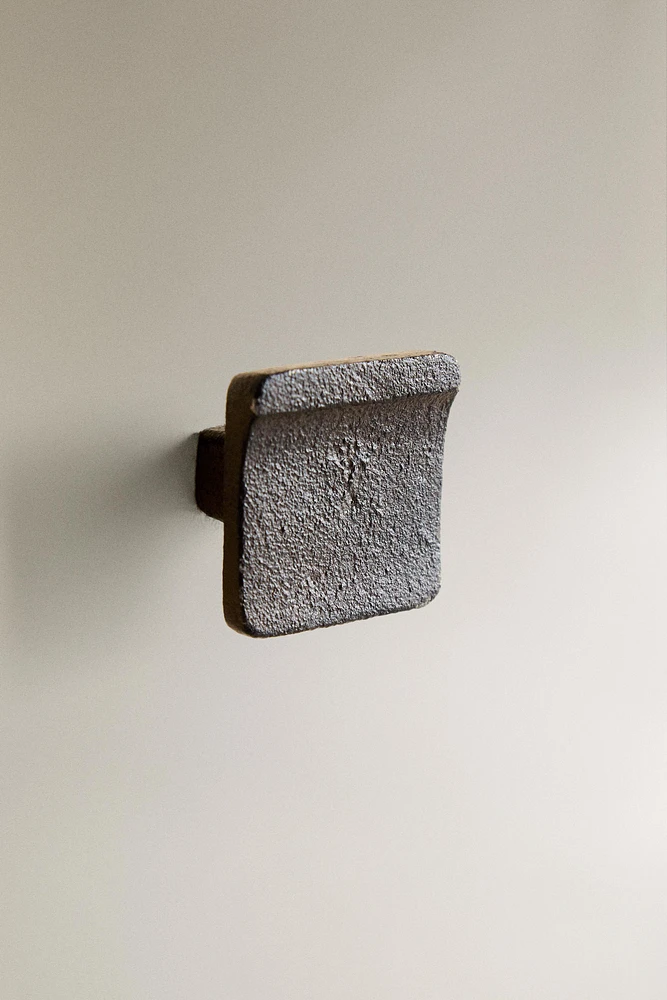 IRON HOOKS