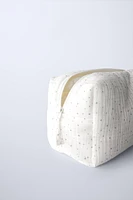 STARS PADDED TEXTURED TOILETRY BAG