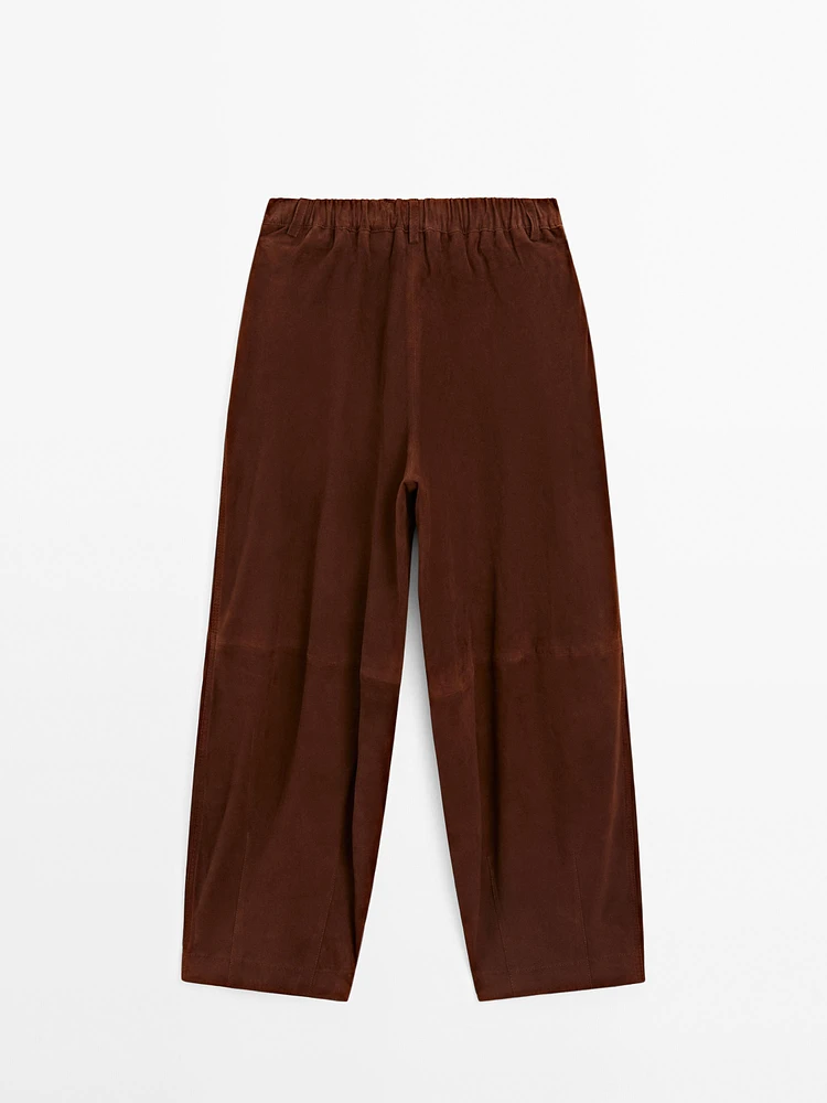 Low-rise cropped suede leather trousers