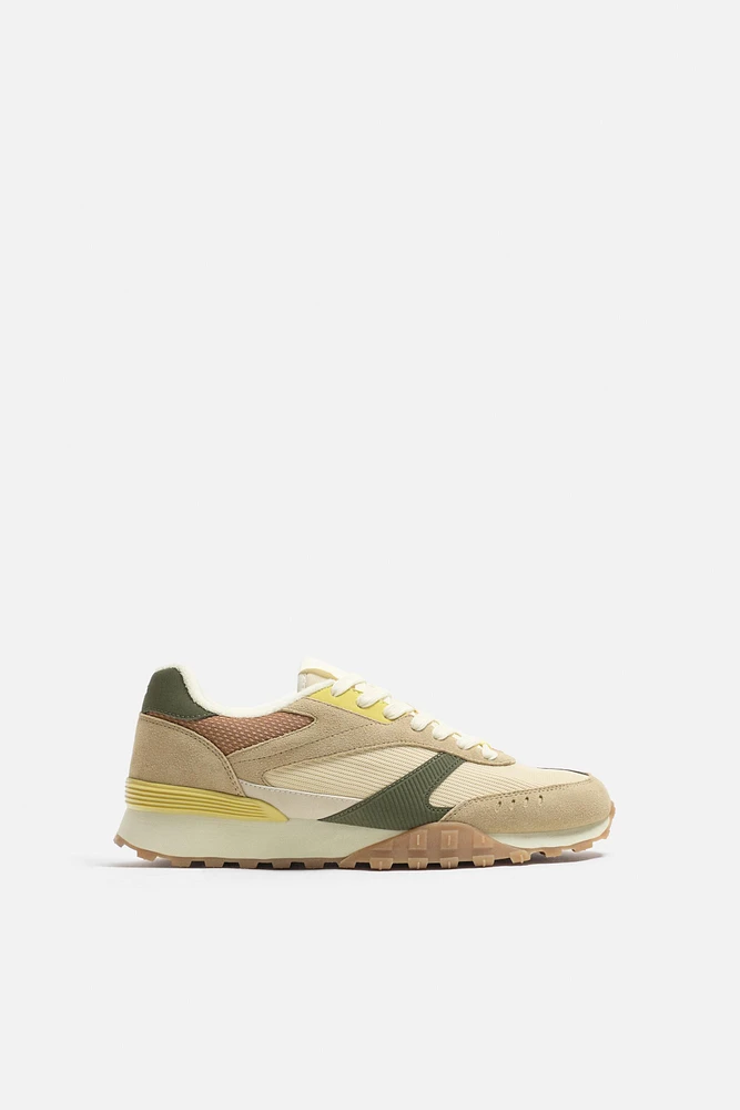 RETRO STYLE SNEAKERS