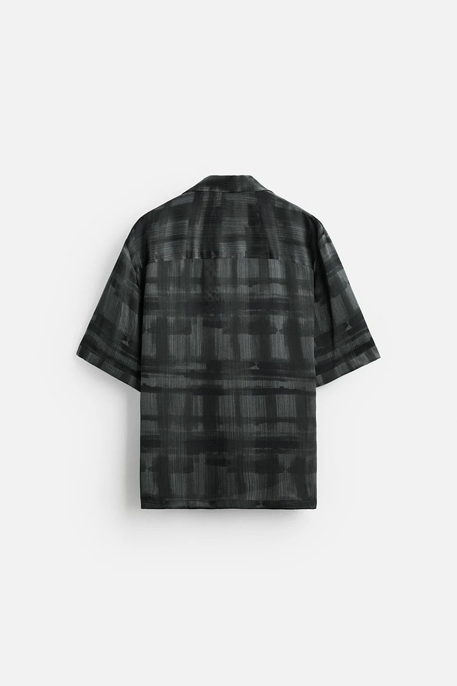 CHEMISE À IMPRIMÉ ABSTRAIT