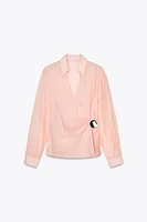 GOLD APPLIQUÉ WRAP SHIRT