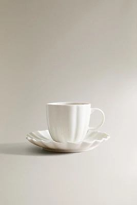 TASSE ET SOUCOUPE PORCELAINE ONDES