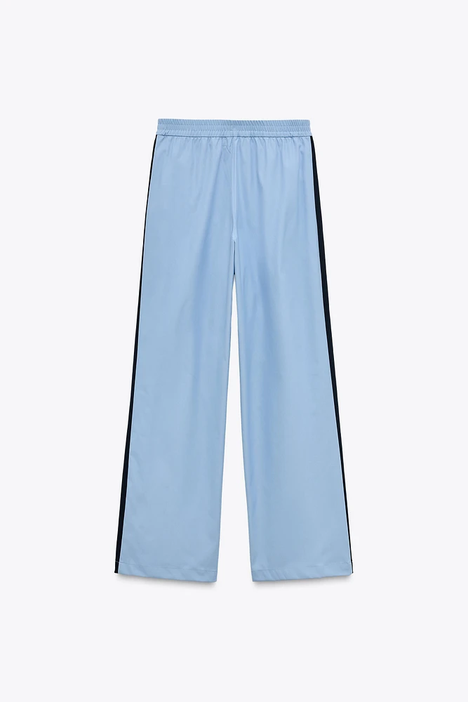 PANTALON À BANDE LATÉRALE