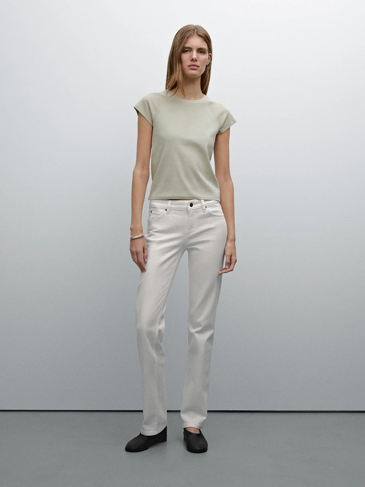 Low-rise straight-leg jeans