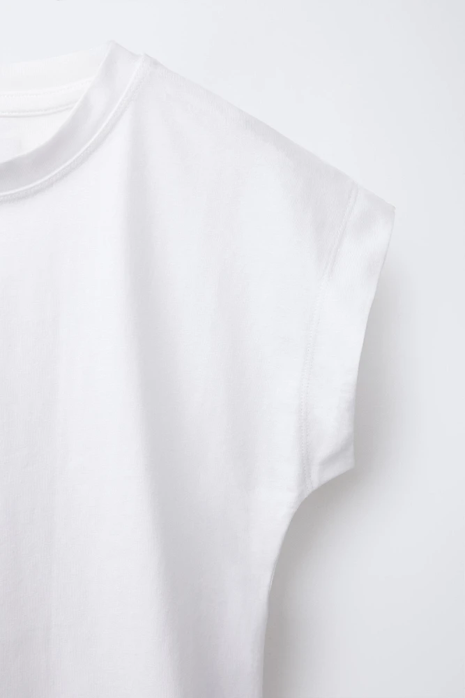PLAIN TAB T-SHIRT