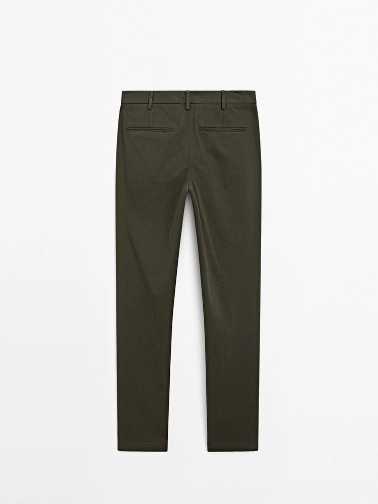 Pantalon slim texturé en coton mélangé