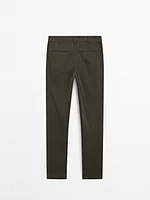 Pantalon slim texturé en coton mélangé