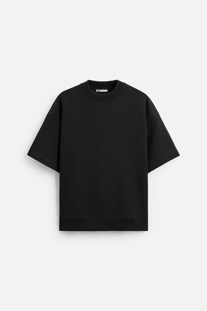TECHNICAL TEXTURED SWEATSHIRT