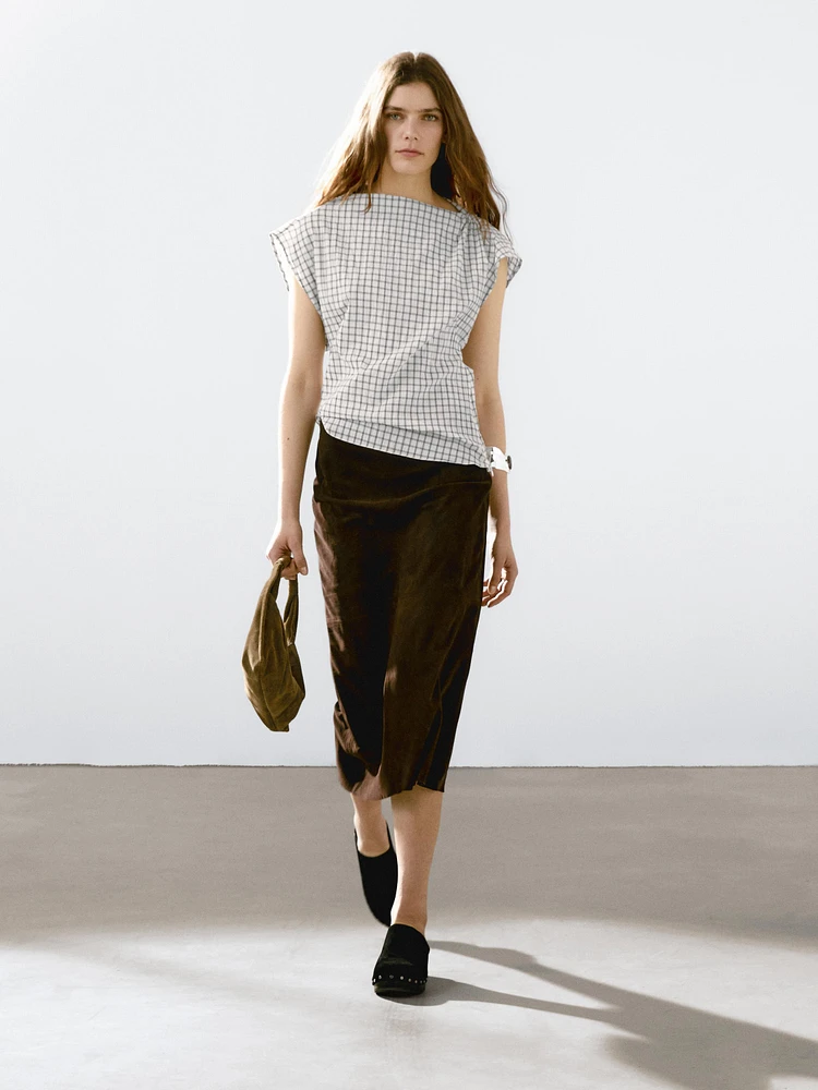 Draped neck check top