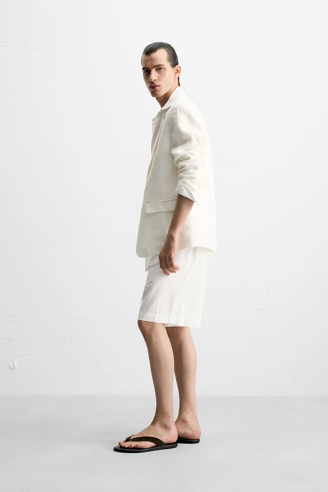 BOUCLÉ TEXTURED SHORTS