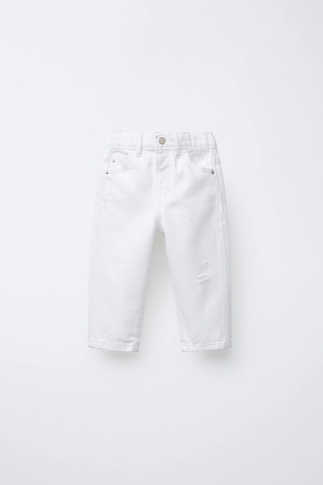 RIPPED MOM FIT JEANS
