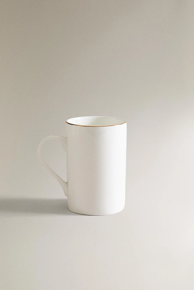 TASSE PORCELAINE BONE CHINA BORD