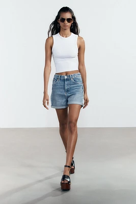 HIGH-WAISTED MOM FIT SHORTS