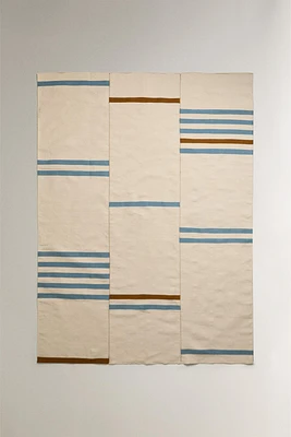 COTTON AREA RUG WITH A STRIPED PATTERN