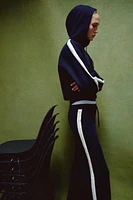 PANTALON EN MAILLE À BANDE LATÉRALE