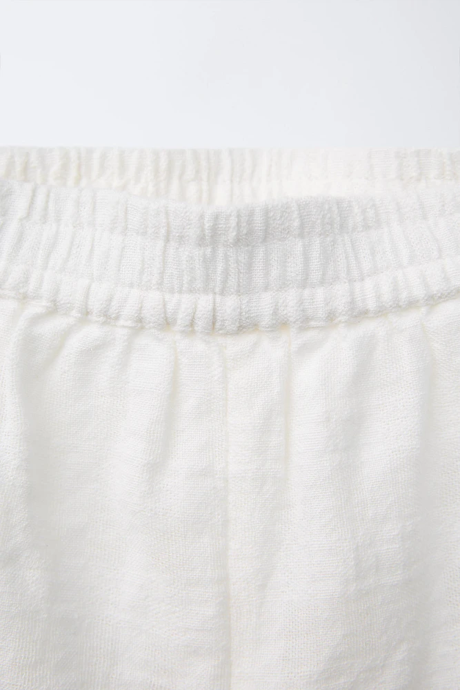CROCHET RUFFLE SHORTS