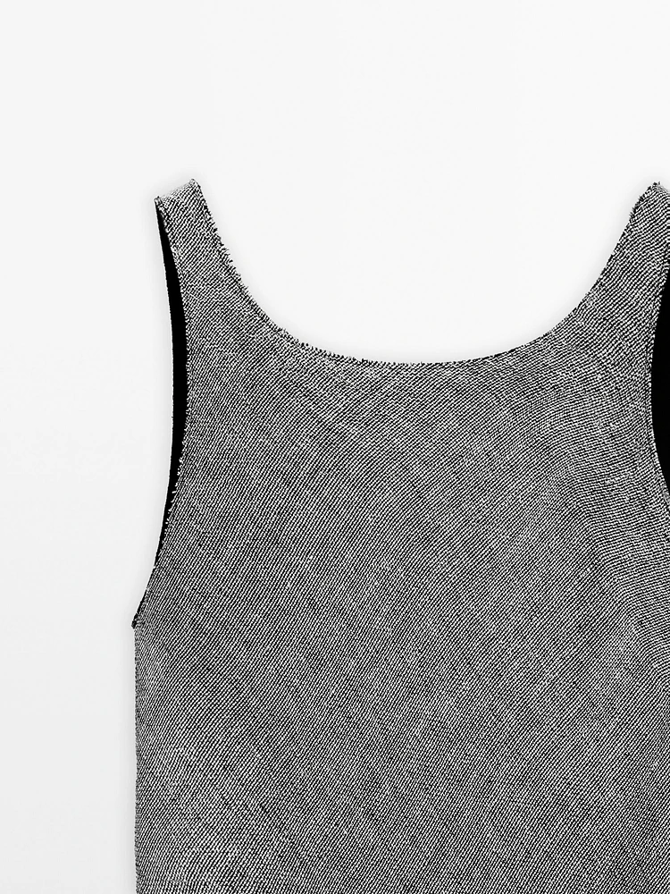 Linen fluid sleeveless dress
