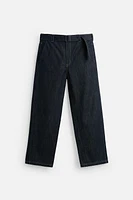 STRAIGHT FIT BELTED JEANS