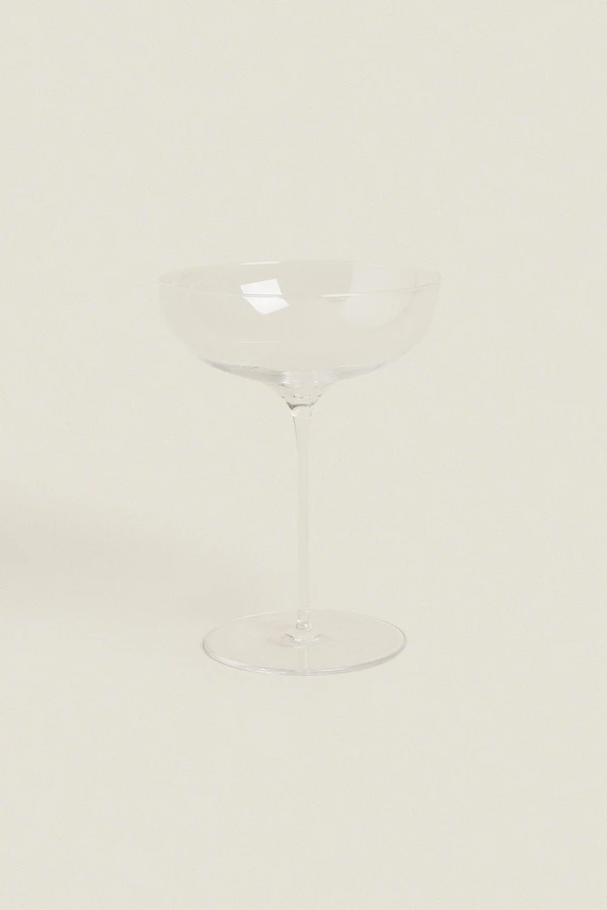 EXTRA LIGHTWEIGHT SPARKLING WINE FLUTE