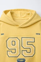 SWEAT À CAPUCHE ET MANCHES COURTES