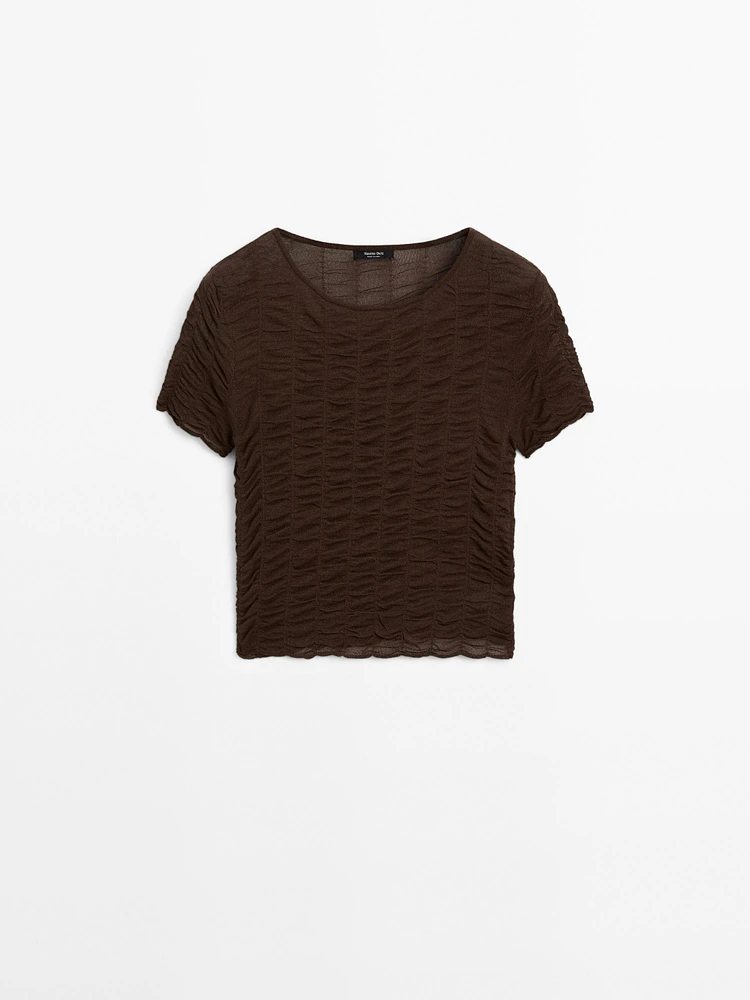 Short sleeve T-shirt with gathered detail
