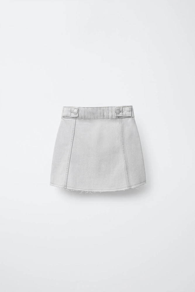 CUTOUT FRAYED DENIM SKIRT