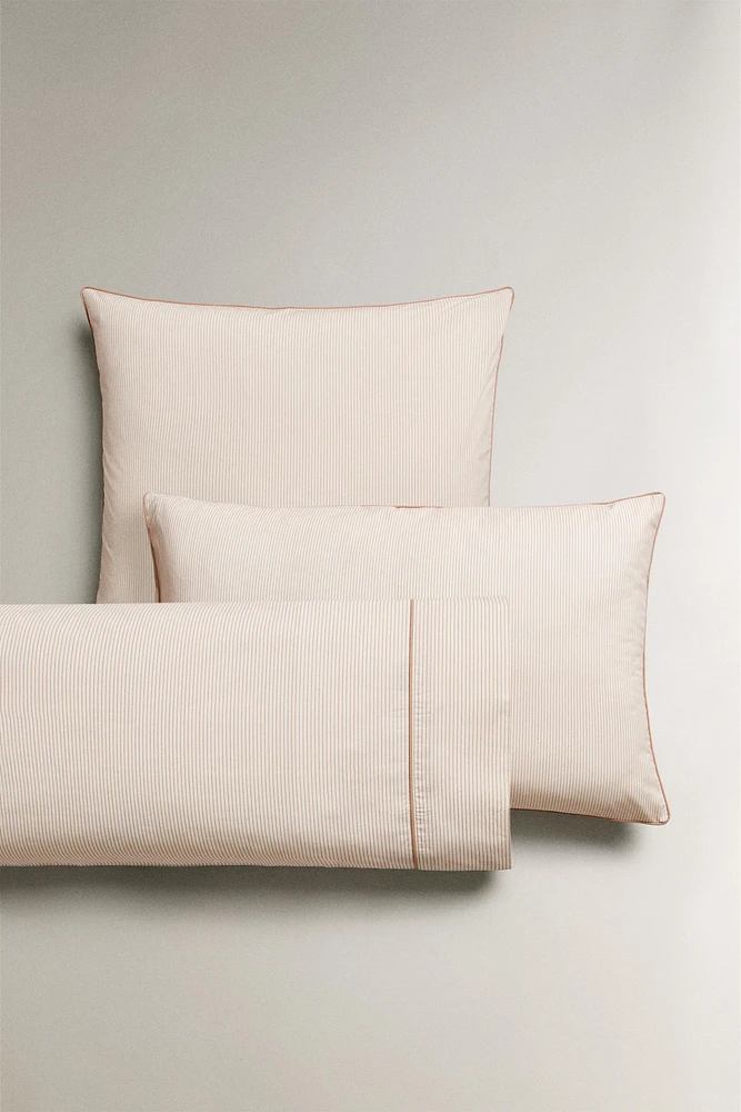 CHILDREN’S STRIPED PILLOWCASE