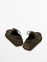 Mocassins bateau en croûte de cuir