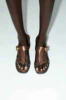 SANDALES EN CUIR À TALONS LARGES